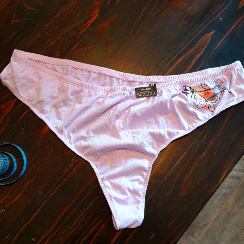 NWT TI VOGLOW (Penningtons)